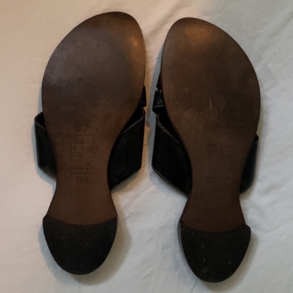 Vero Cuoio Black Leather Sandals - Picture 3 of 3